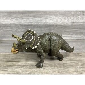 Triceratops Schleich Dinosaur Figure Animal Toy Dino Retired papo